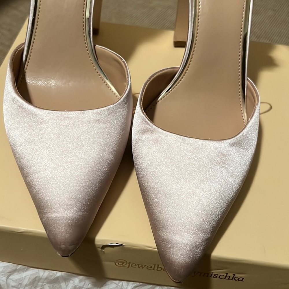 Jewel Badgley Mischka Ollie Champagne Pump 9.5 - Picture 3 of 7